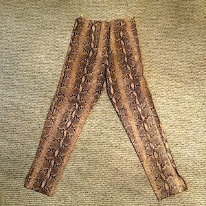 Ladies genuine leather snake-skin printed pants